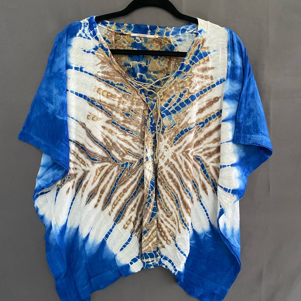 Language tie-dyed batwing tee NWOT